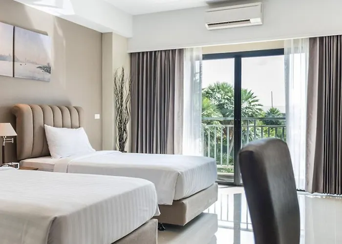 Golden Foyer Suvarnabhumi Airport Hotel 4*
