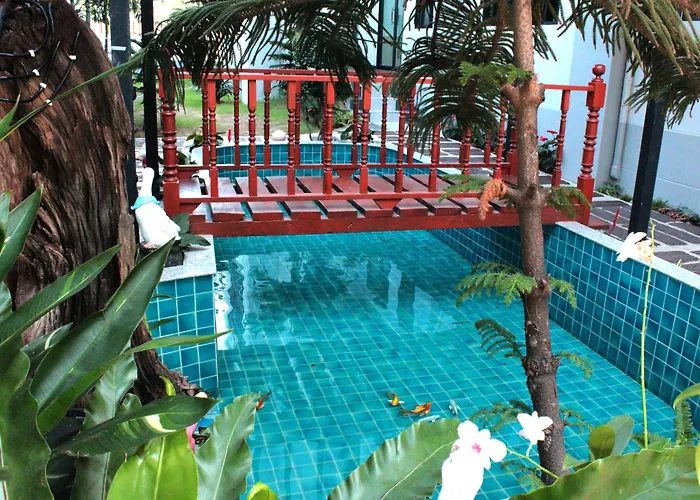 Golden Foyer Suvarnabhumi Airport 4*