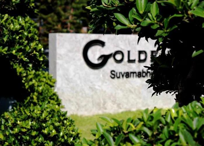 Golden Foyer Suvarnabhumi Airport מלון